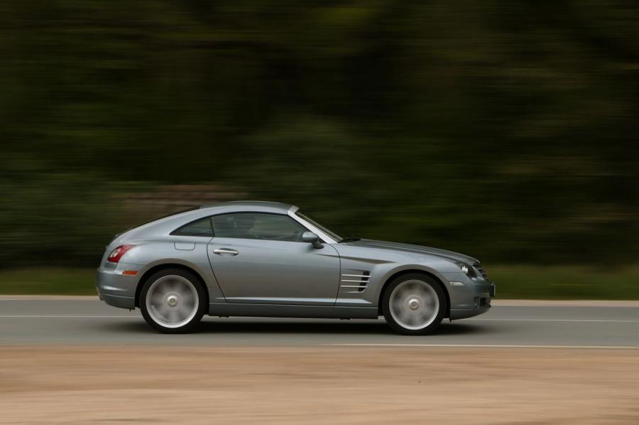  Chrysler Crossfire 2004 года  (фото 8 из 114)